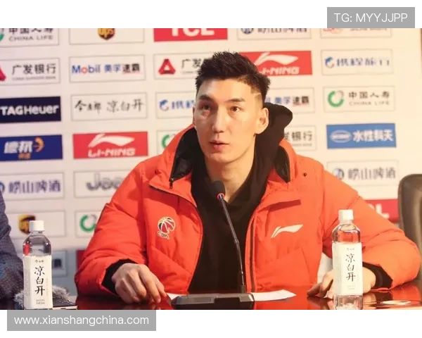 亚当斯目标冲刺赛季末强势收官 亚当斯目标冲刺赛季末强势收官